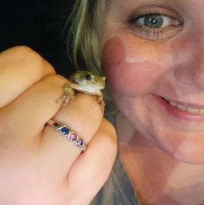 Meet your Posher, Ashley